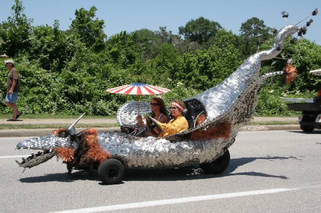 2006_ArtCar_3_Parade 310 